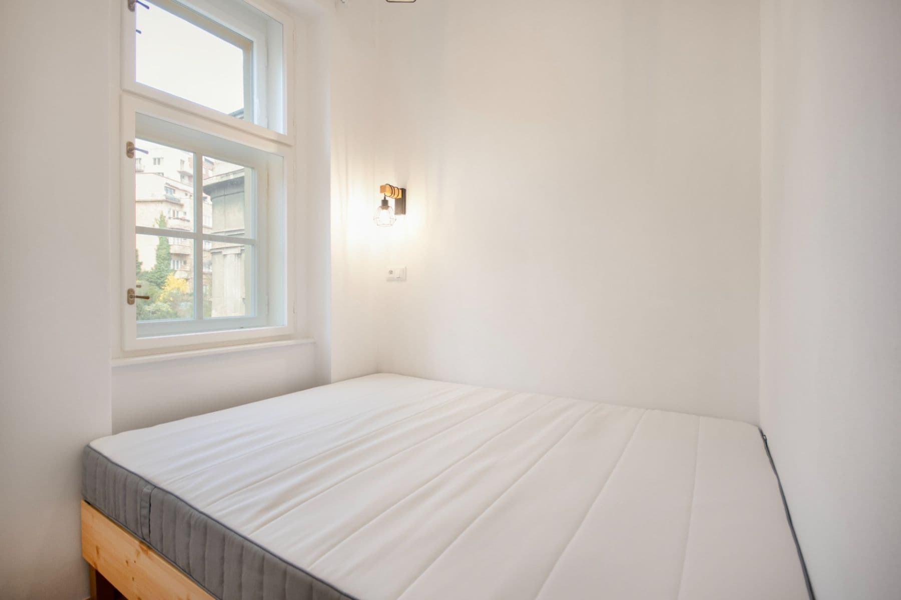 Prenájom bytu 1-izbový 29 m², Bělehradská, Praha, Praha Prenájom bytu 1-izbový 29 m², Bělehradská, Praha, Praha