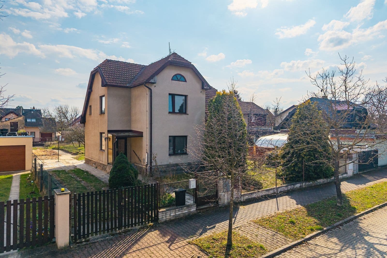 Predaj domu 146 m², pozemek 398 m², Pplk. Nováčka, Praha, Praha Predaj domu 146 m², pozemek 398 m², Pplk. Nováčka, Praha, Praha