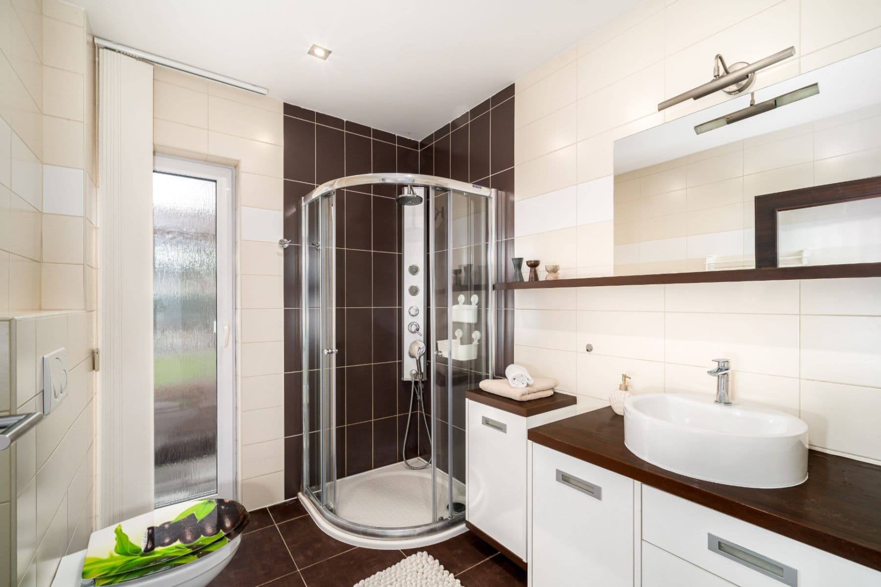 Predaj domu 266 m², pozemek 1.236 m², K Tišině, Řečany nad Labem, Pardubický kraj Predaj domu 266 m², pozemek 1.236 m², K Tišině, Řečany nad Labem, Pardubický kraj