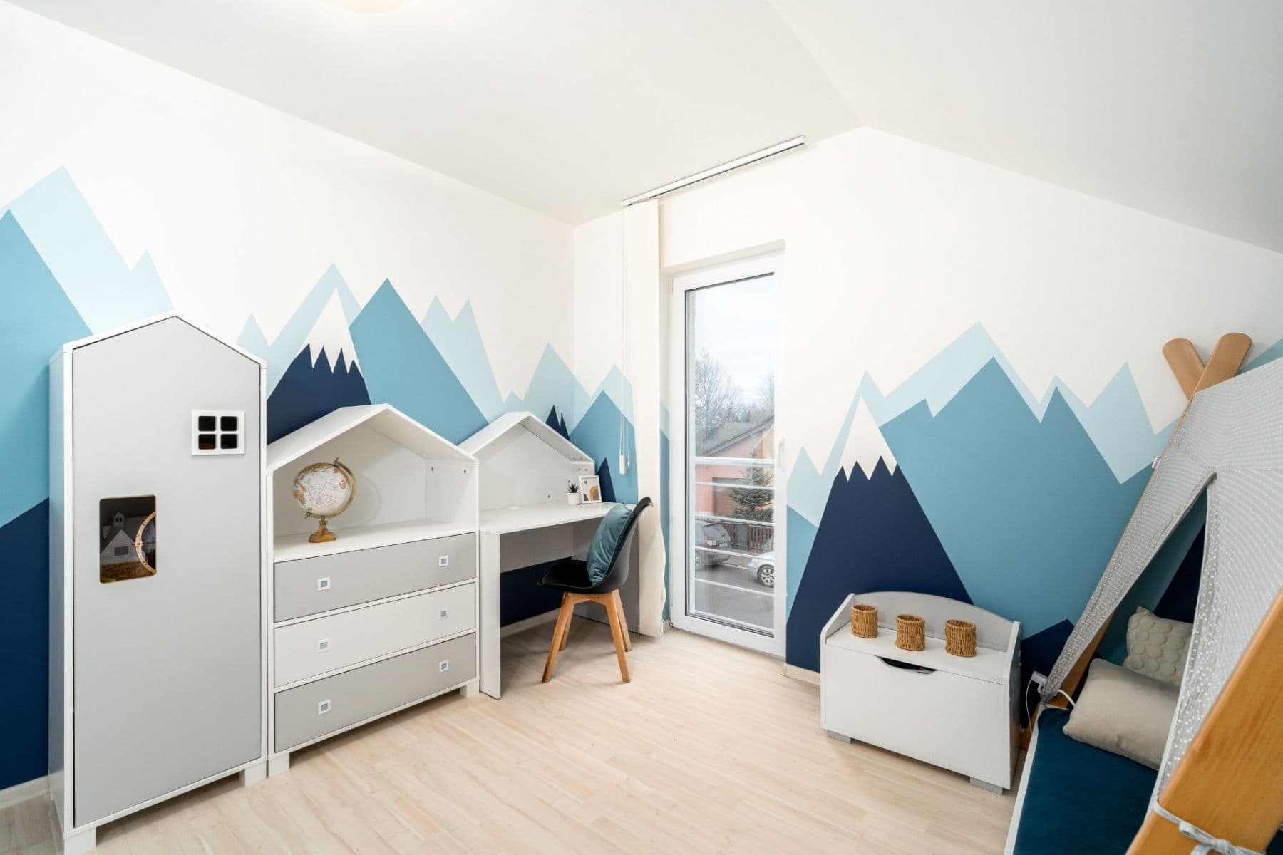 Predaj domu 266 m², pozemek 1.236 m², K Tišině, Řečany nad Labem, Pardubický kraj Predaj domu 266 m², pozemek 1.236 m², K Tišině, Řečany nad Labem, Pardubický kraj