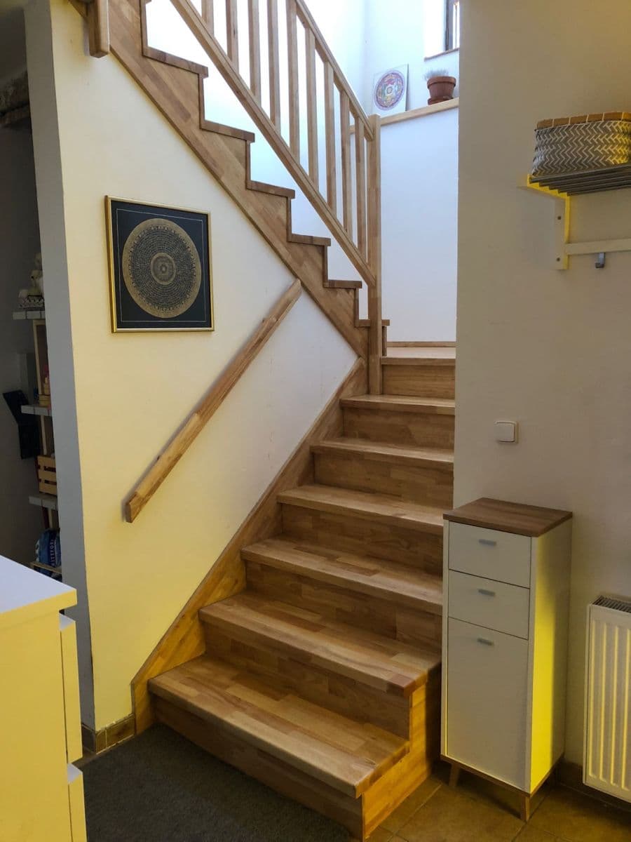 Predaj domu 160 m², pozemek 2.015 m², Bušanovice, Jihočeský kraj Predaj domu 160 m², pozemek 2.015 m², Bušanovice, Jihočeský kraj