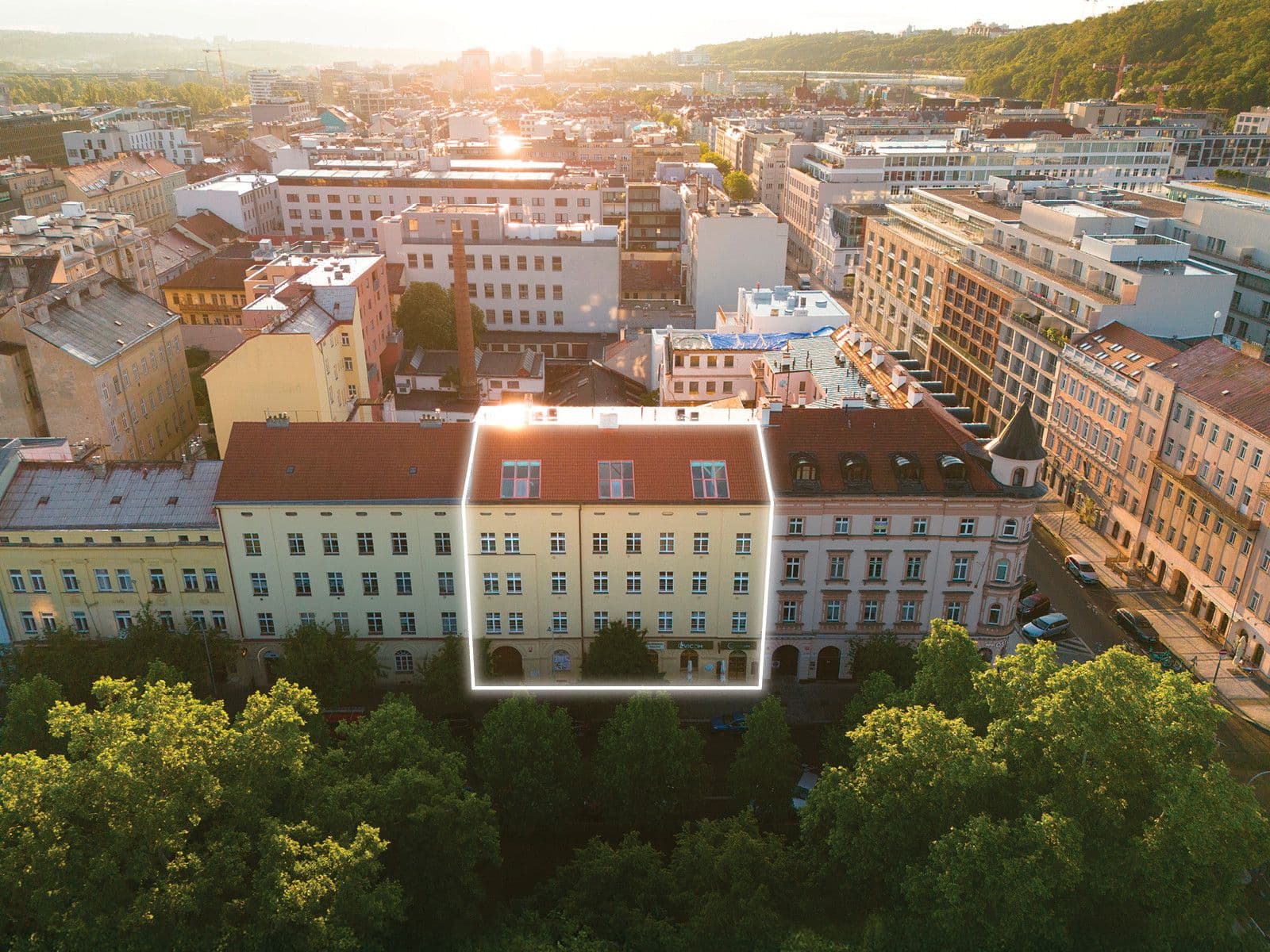 Prenájom nebytového priestoru 85 m², Karlínské náměstí, Praha, Praha Prenájom nebytového priestoru 85 m², Karlínské náměstí, Praha, Praha