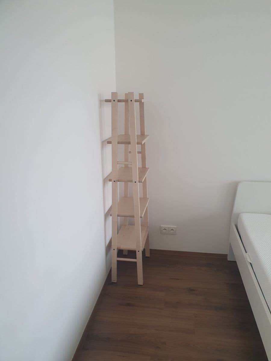 Prenájom bytu 2-izbový 62 m², Nemocniční, Plzeň, Plzeňský kraj Prenájom bytu 2-izbový 62 m², Nemocniční, Plzeň, Plzeňský kraj