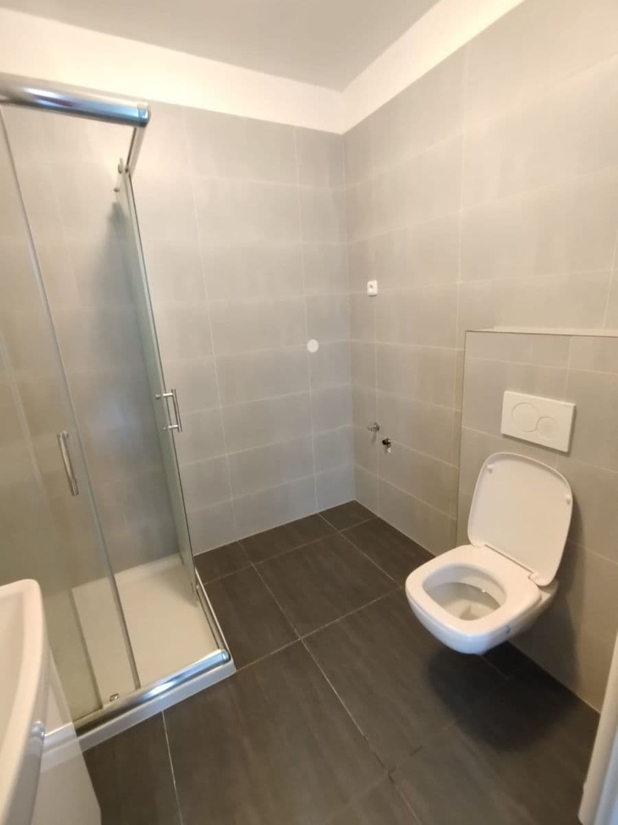 Predaj bytu 2-izbový 50 m², Hronovická, Pardubice, Pardubický kraj Predaj bytu 2-izbový 50 m², Hronovická, Pardubice, Pardubický kraj