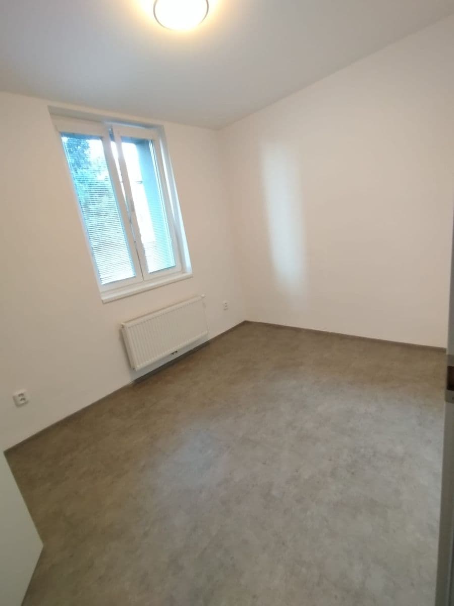 Predaj bytu 2-izbový 50 m², Hronovická, Pardubice, Pardubický kraj Predaj bytu 2-izbový 50 m², Hronovická, Pardubice, Pardubický kraj