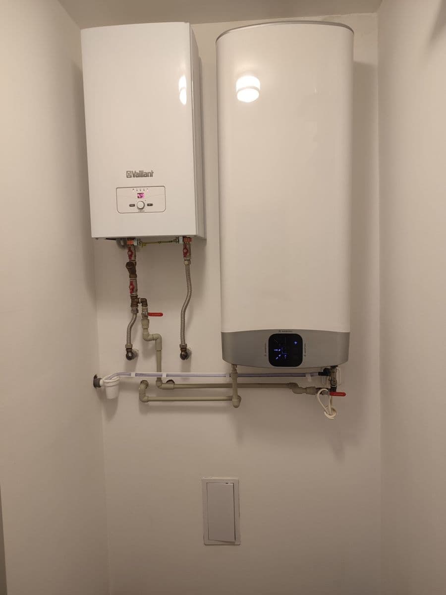 Predaj bytu 2-izbový 50 m², Hronovická, Pardubice, Pardubický kraj Predaj bytu 2-izbový 50 m², Hronovická, Pardubice, Pardubický kraj