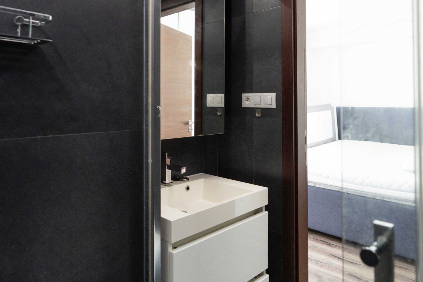 Prenájom bytu 3-izbový 74 m², K Červenému vrchu, Praha, Praha Prenájom bytu 3-izbový 74 m², K Červenému vrchu, Praha, Praha