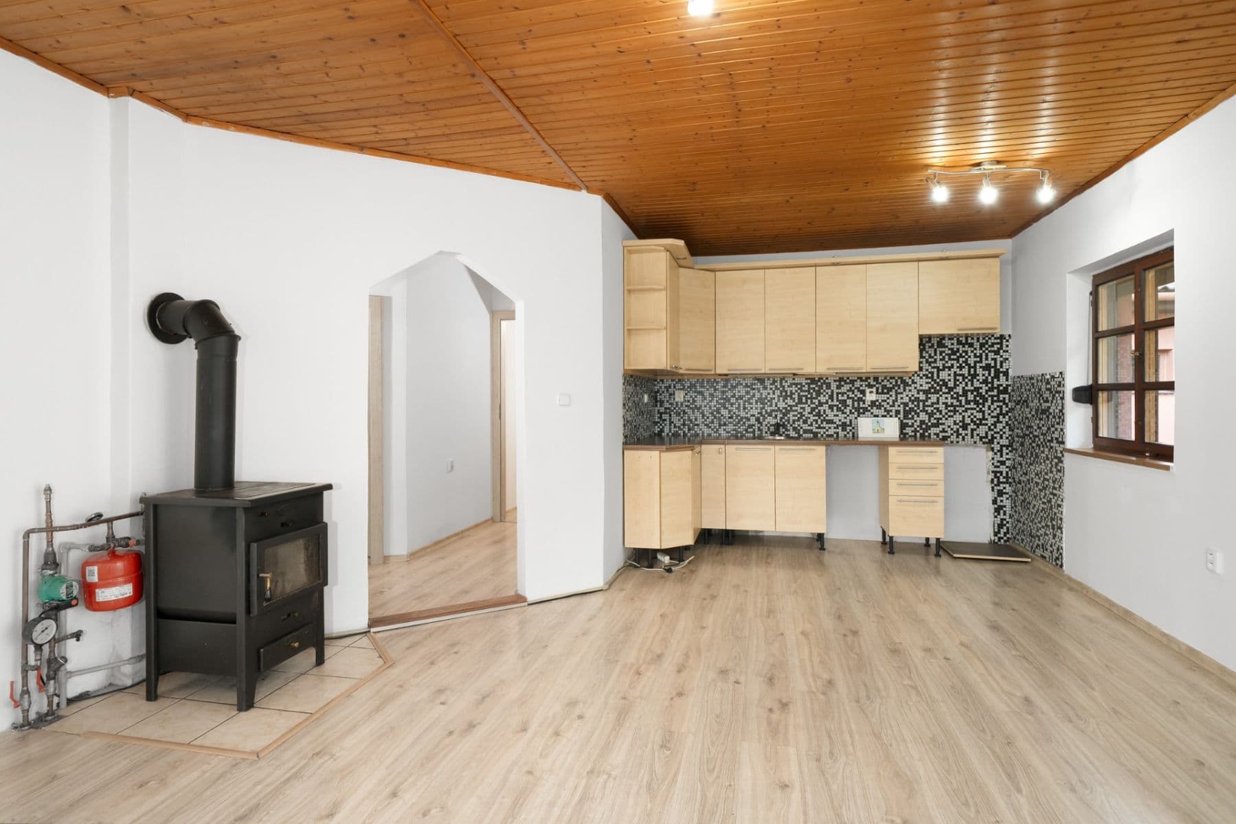 Predaj domu 80 m², pozemek 1.700 m², Bužkovská, Petřvald, Moravskoslezský kraj Predaj domu 80 m², pozemek 1.700 m², Bužkovská, Petřvald, Moravskoslezský kraj