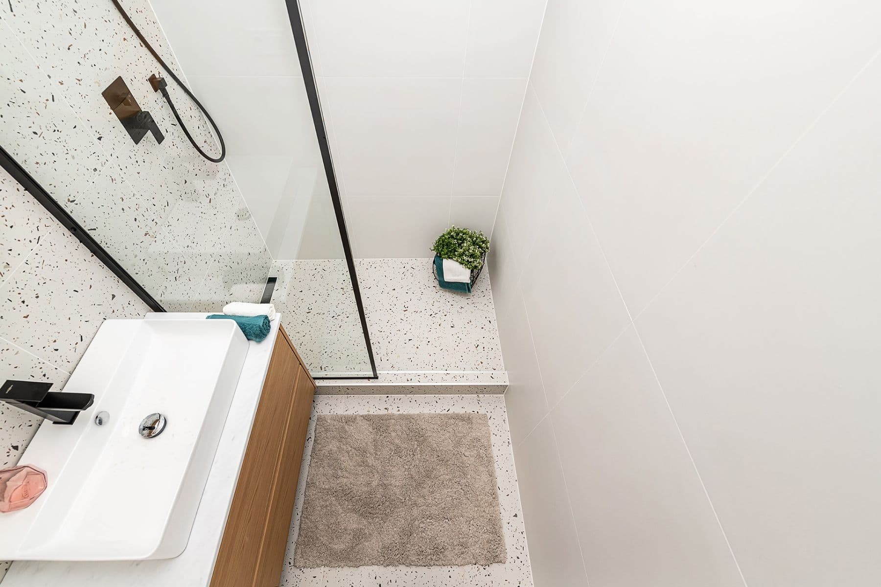 Predaj bytu 4-izbový 72 m², Lešenská, Praha, Praha Predaj bytu 4-izbový 72 m², Lešenská, Praha, Praha