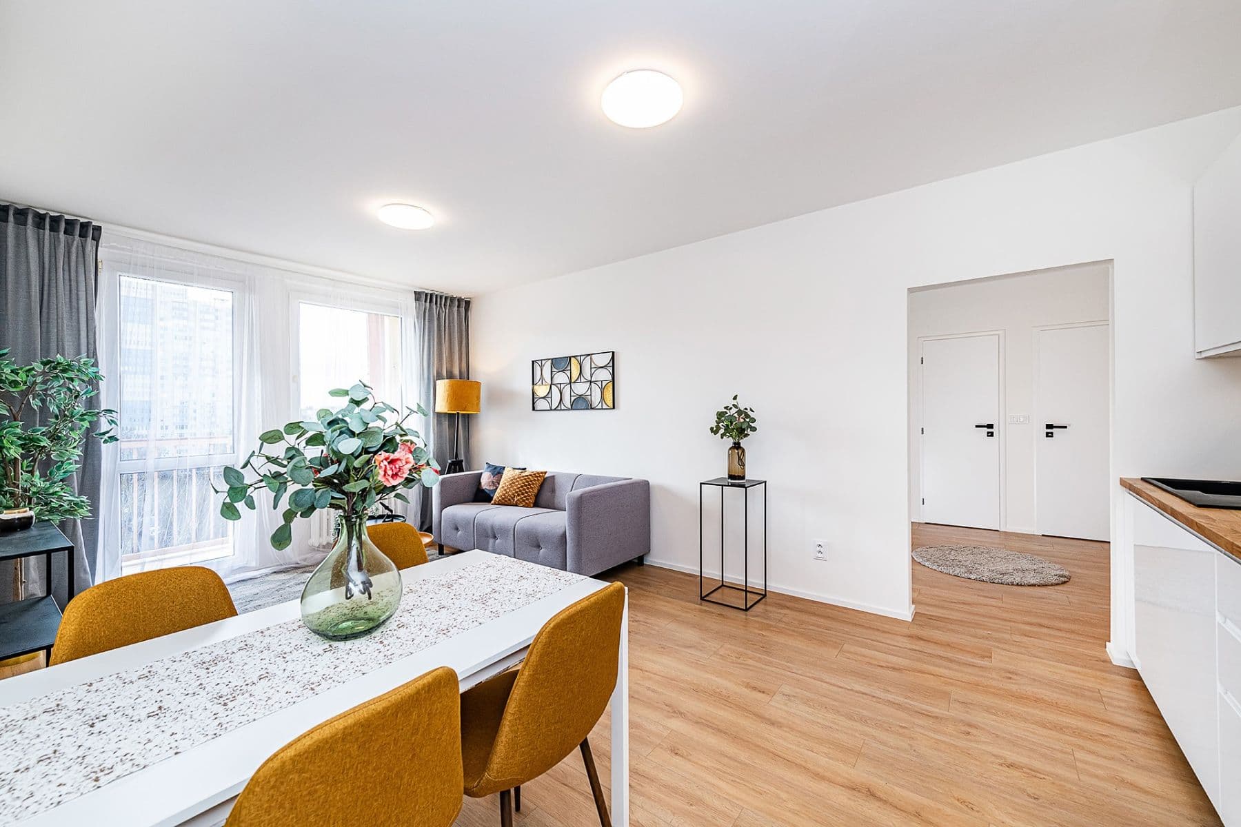 Predaj bytu 4-izbový 72 m², Lešenská, Praha, Praha Predaj bytu 4-izbový 72 m², Lešenská, Praha, Praha