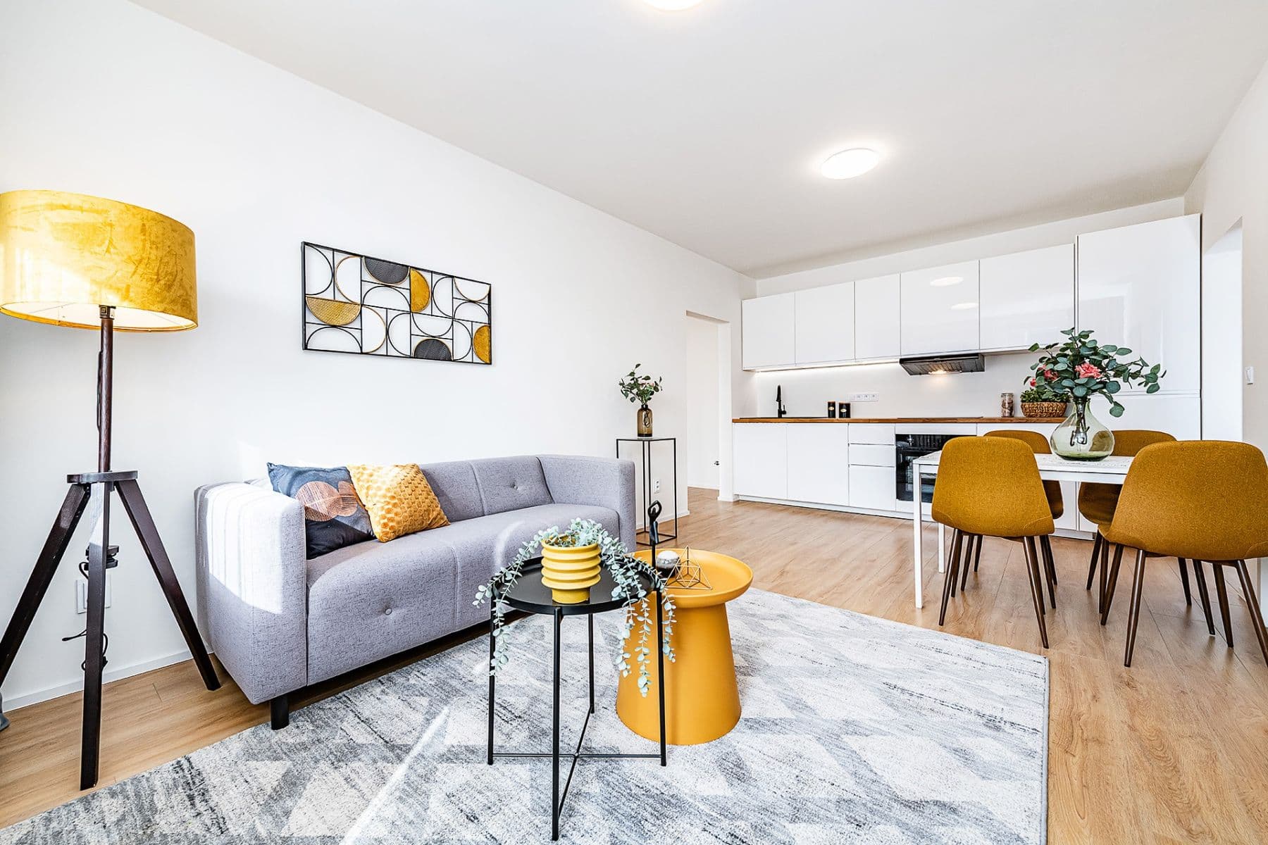Predaj bytu 4-izbový 72 m², Lešenská, Praha, Praha Predaj bytu 4-izbový 72 m², Lešenská, Praha, Praha