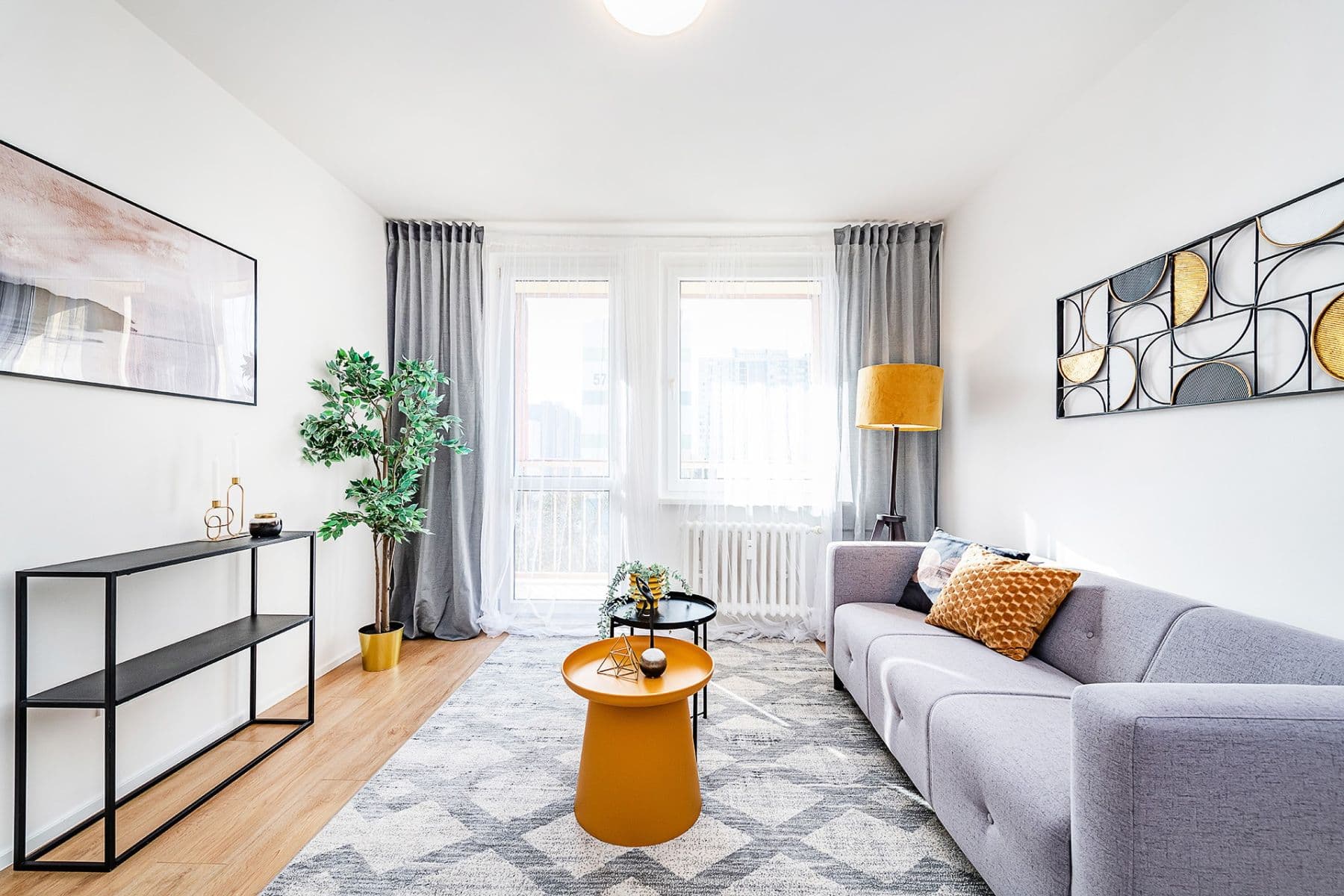 Predaj bytu 4-izbový 72 m², Lešenská, Praha, Praha Predaj bytu 4-izbový 72 m², Lešenská, Praha, Praha