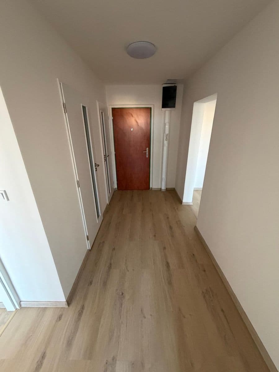 Prenájom bytu 3-izbový 62 m², V Průčelí, Praha, Praha Prenájom bytu 3-izbový 62 m², V Průčelí, Praha, Praha