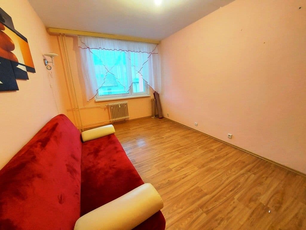 Prenájom bytu 2-izbový 42 m², Sídliště pionýrů, Úštěk, Ústecký kraj Prenájom bytu 2-izbový 42 m², Sídliště pionýrů, Úštěk, Ústecký kraj