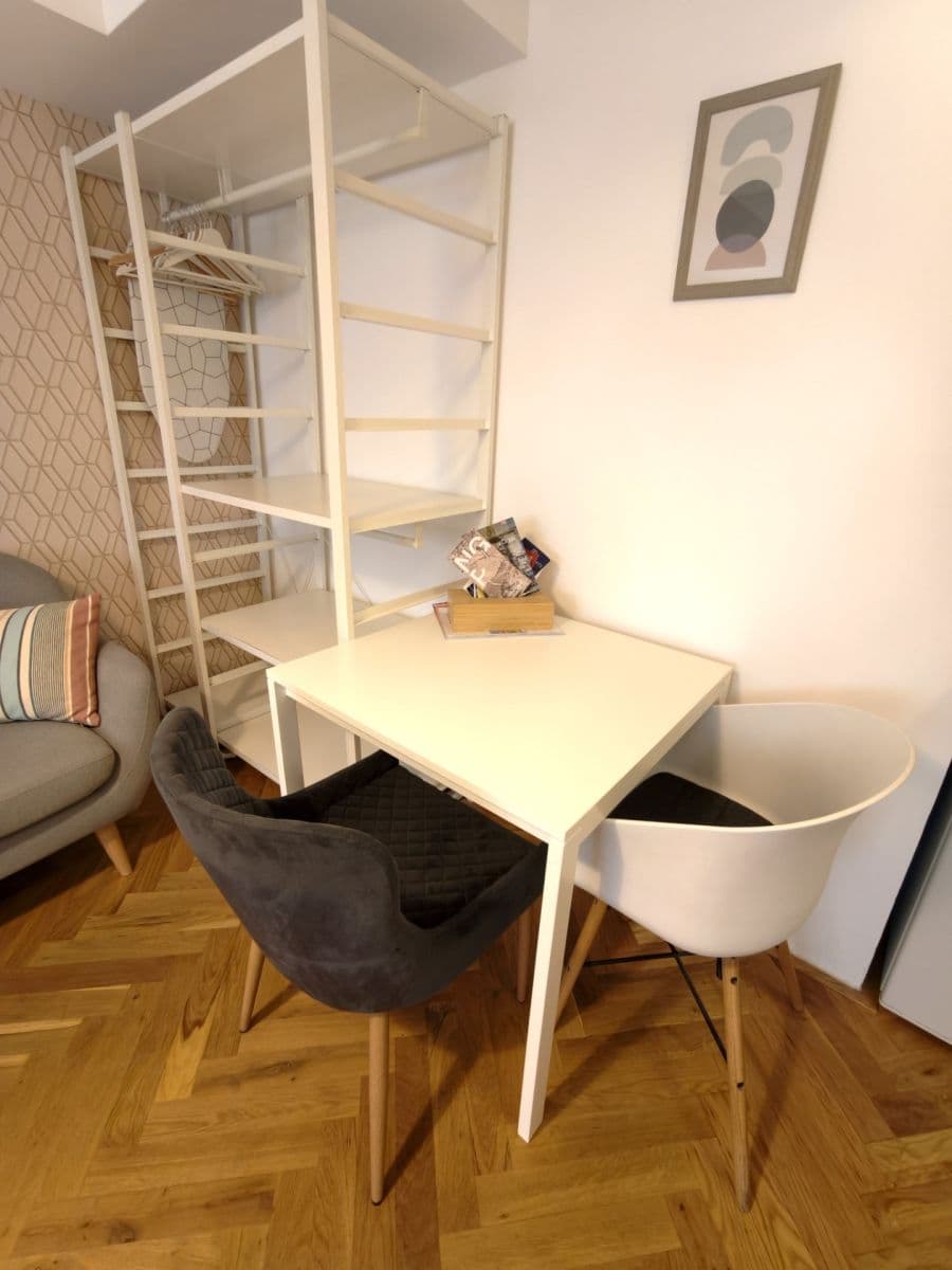 Predaj bytu 1-izbový 26 m², Heřmanova, Praha, Praha Predaj bytu 1-izbový 26 m², Heřmanova, Praha, Praha