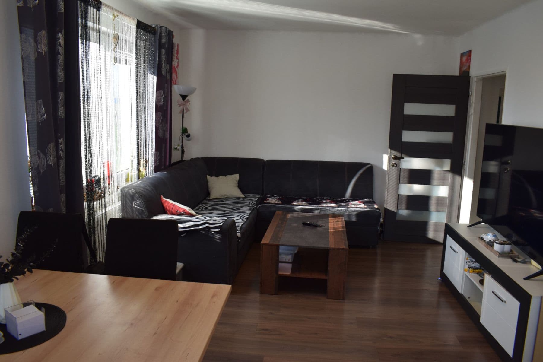 Predaj bytu 3-izbový 72 m², Příbramská, Neumětely, Středočeský kraj Predaj bytu 3-izbový 72 m², Příbramská, Neumětely, Středočeský kraj