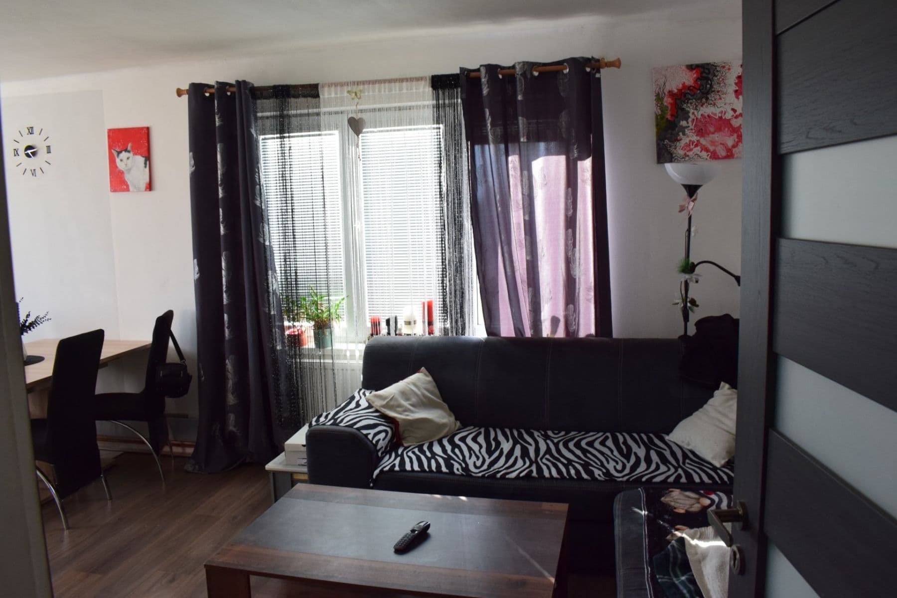 Predaj bytu 3-izbový 72 m², Příbramská, Neumětely, Středočeský kraj Predaj bytu 3-izbový 72 m², Příbramská, Neumětely, Středočeský kraj