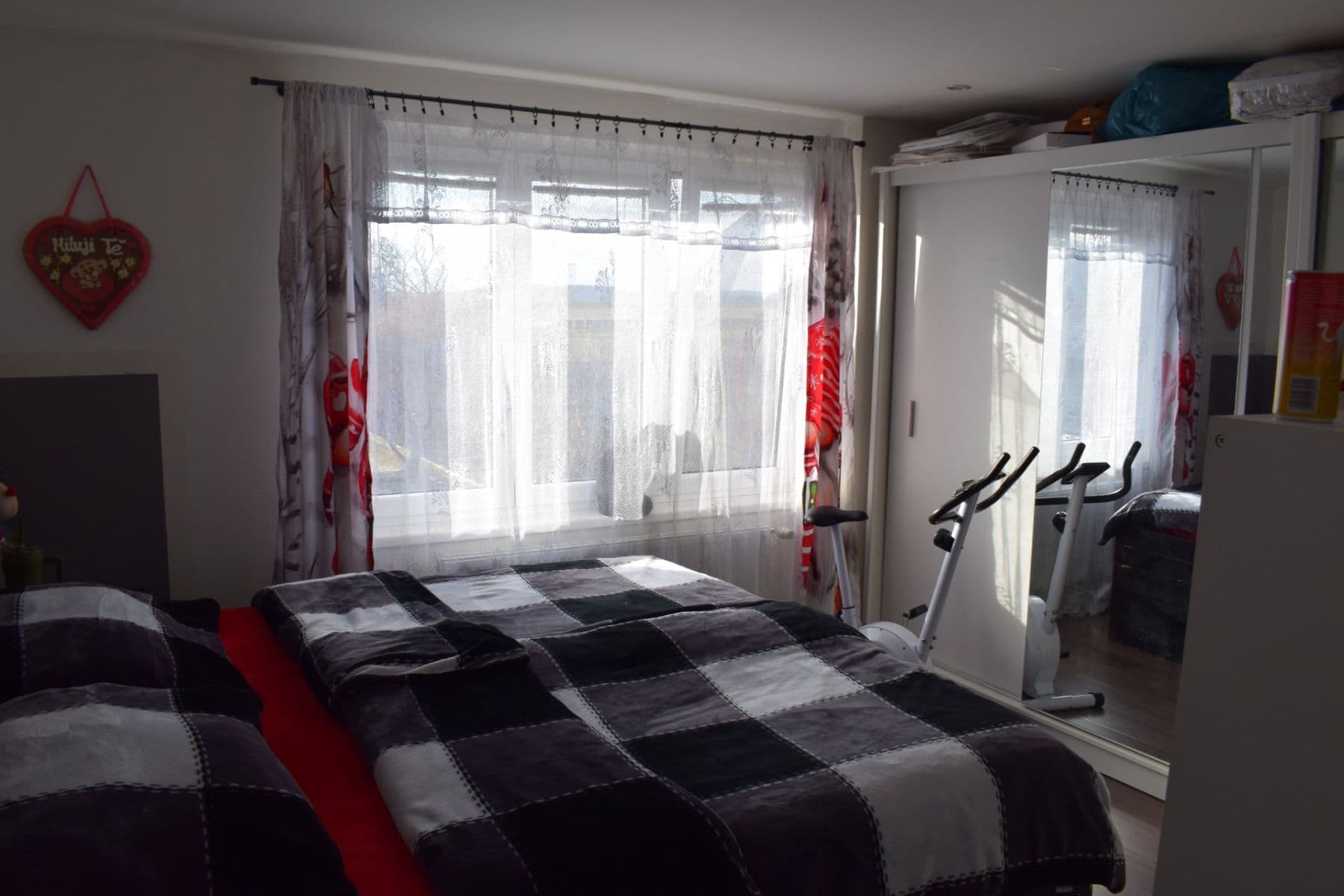 Predaj bytu 3-izbový 72 m², Příbramská, Neumětely, Středočeský kraj Predaj bytu 3-izbový 72 m², Příbramská, Neumětely, Středočeský kraj