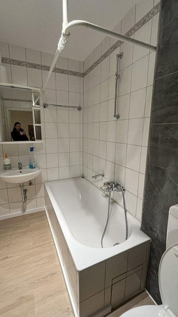 Prenájom bytu 2-izbový 55 m², Böblingen, Bádensko-Wurttembersko Prenájom bytu 2-izbový 55 m², Böblingen, Bádensko-Wurttembersko