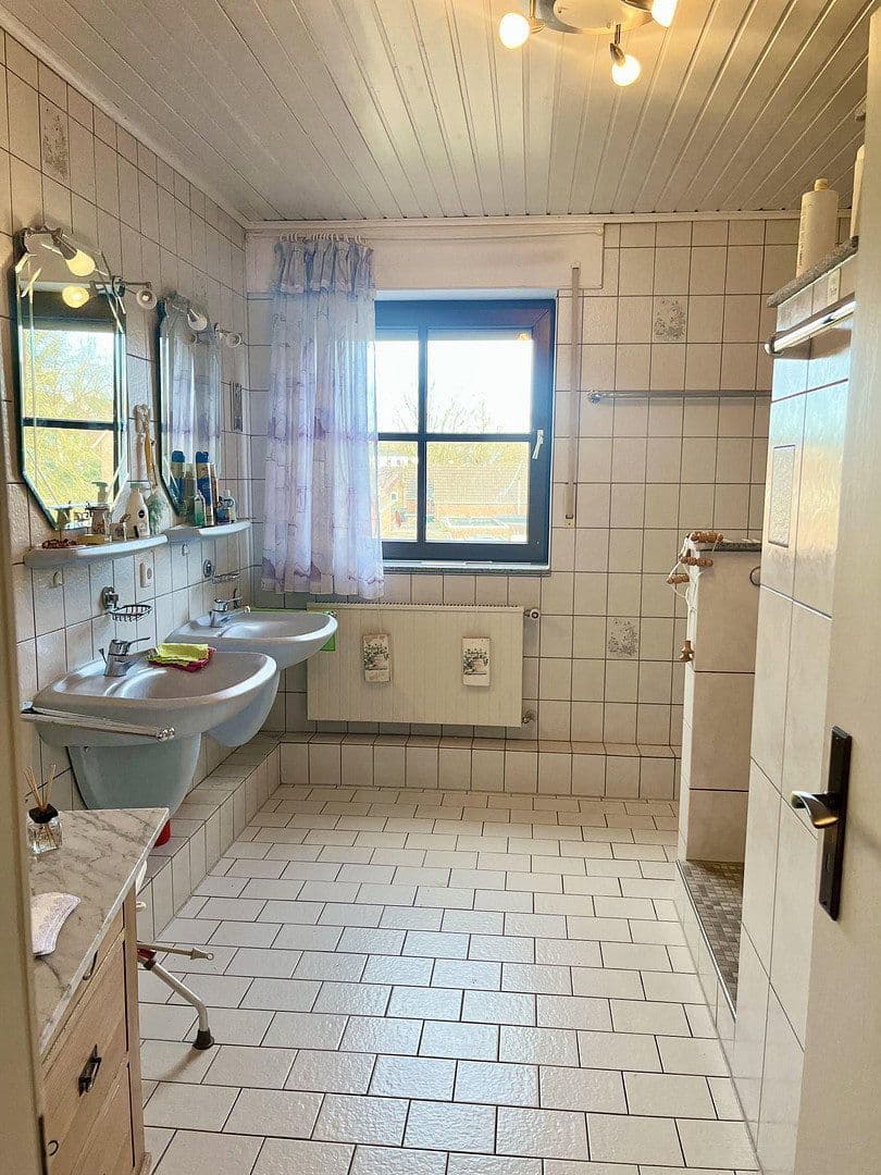 Predaj domu 154 m², pozemek 563 m², Brüggen, Severné Porýnie - Westfálsko Predaj domu 154 m², pozemek 563 m², Brüggen, Severné Porýnie - Westfálsko