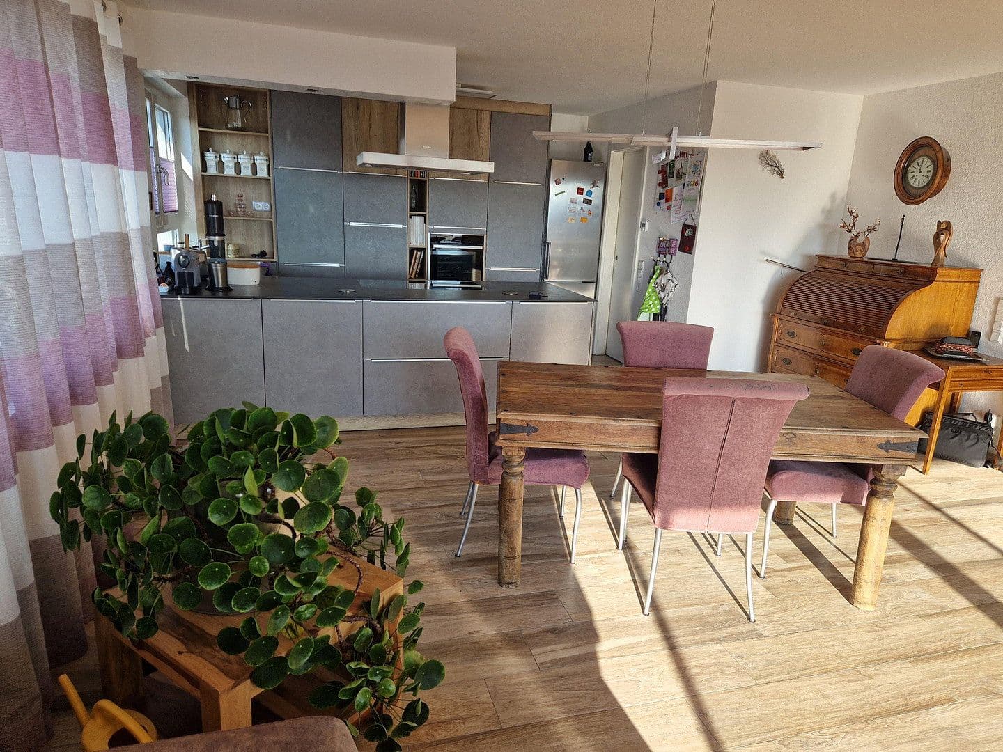 Predaj bytu 3-izbový 107 m², Hemmingen, Bádensko-Wurttembersko Predaj bytu 3-izbový 107 m², Hemmingen, Bádensko-Wurttembersko