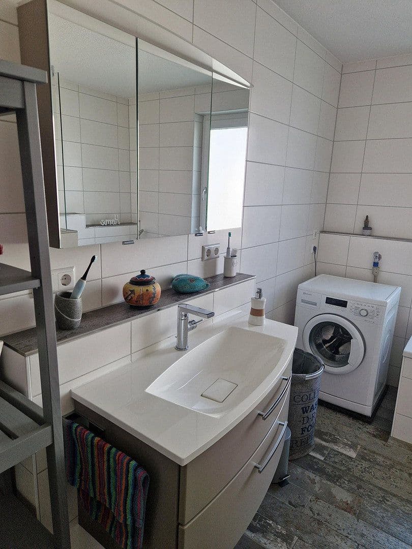 Predaj bytu 3-izbový 107 m², Hemmingen, Bádensko-Wurttembersko Predaj bytu 3-izbový 107 m², Hemmingen, Bádensko-Wurttembersko