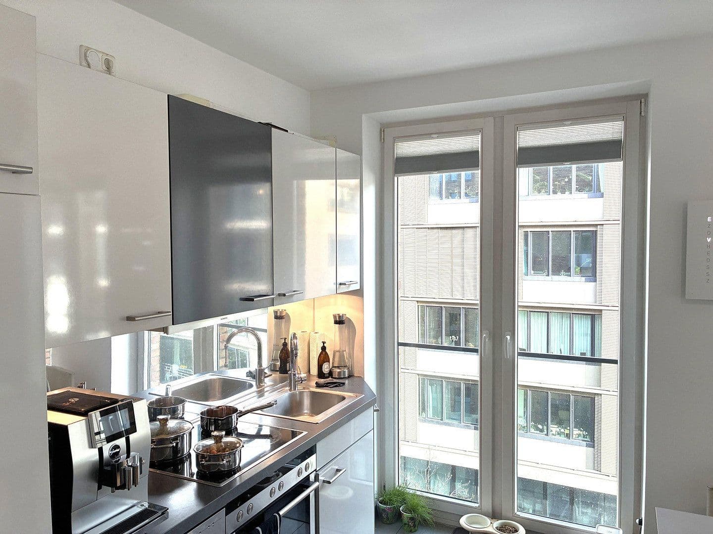 Prenájom bytu 2-izbový 62 m², Am Kaiserkai 51, Hamburg, Hamburg Prenájom bytu 2-izbový 62 m², Am Kaiserkai 51, Hamburg, Hamburg