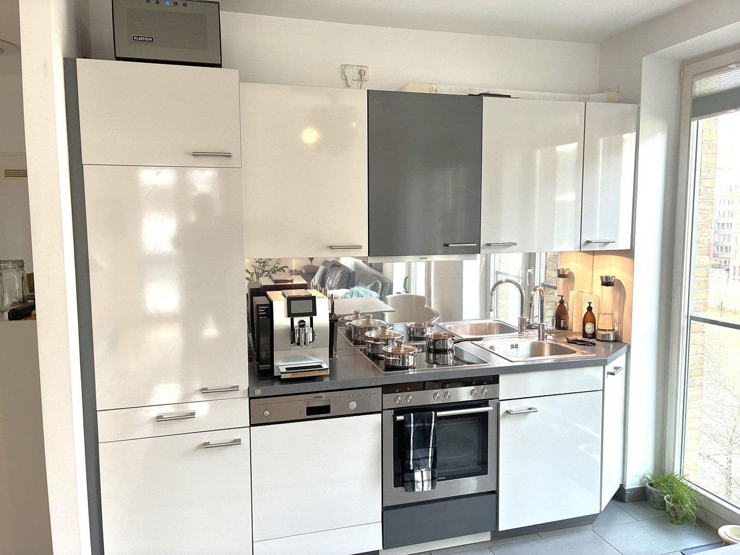 Prenájom bytu 2-izbový 62 m², Am Kaiserkai 51, Hamburg, Hamburg Prenájom bytu 2-izbový 62 m², Am Kaiserkai 51, Hamburg, Hamburg