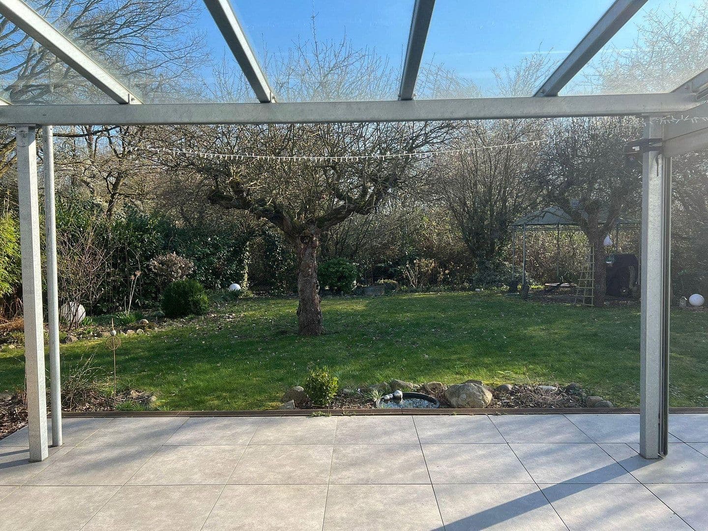 Predaj domu 186 m², pozemek 866 m², Nienburg/Weser, Dolné Sasko Predaj domu 186 m², pozemek 866 m², Nienburg/Weser, Dolné Sasko