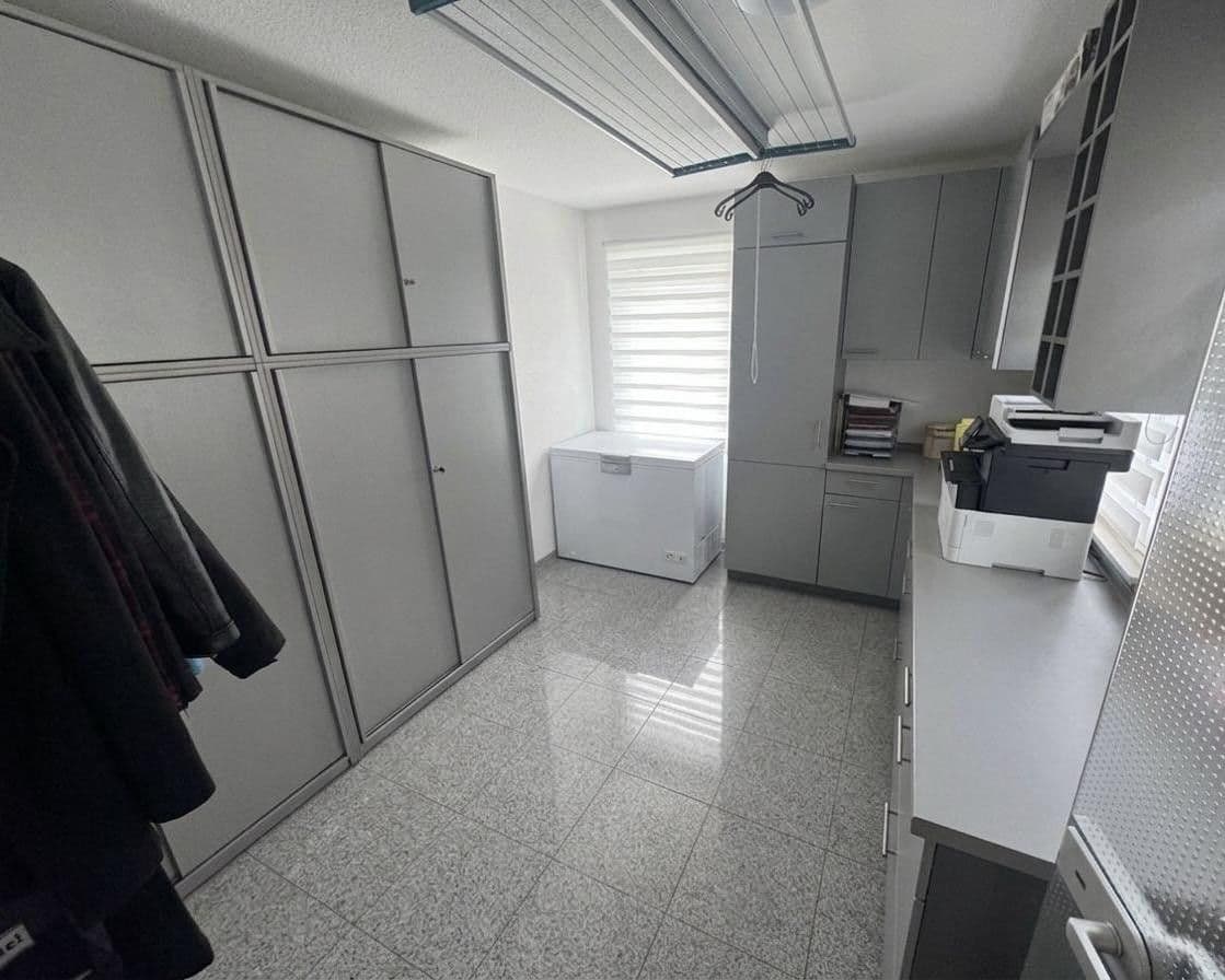 Predaj domu 186 m², pozemek 866 m², Nienburg/Weser, Dolné Sasko Predaj domu 186 m², pozemek 866 m², Nienburg/Weser, Dolné Sasko