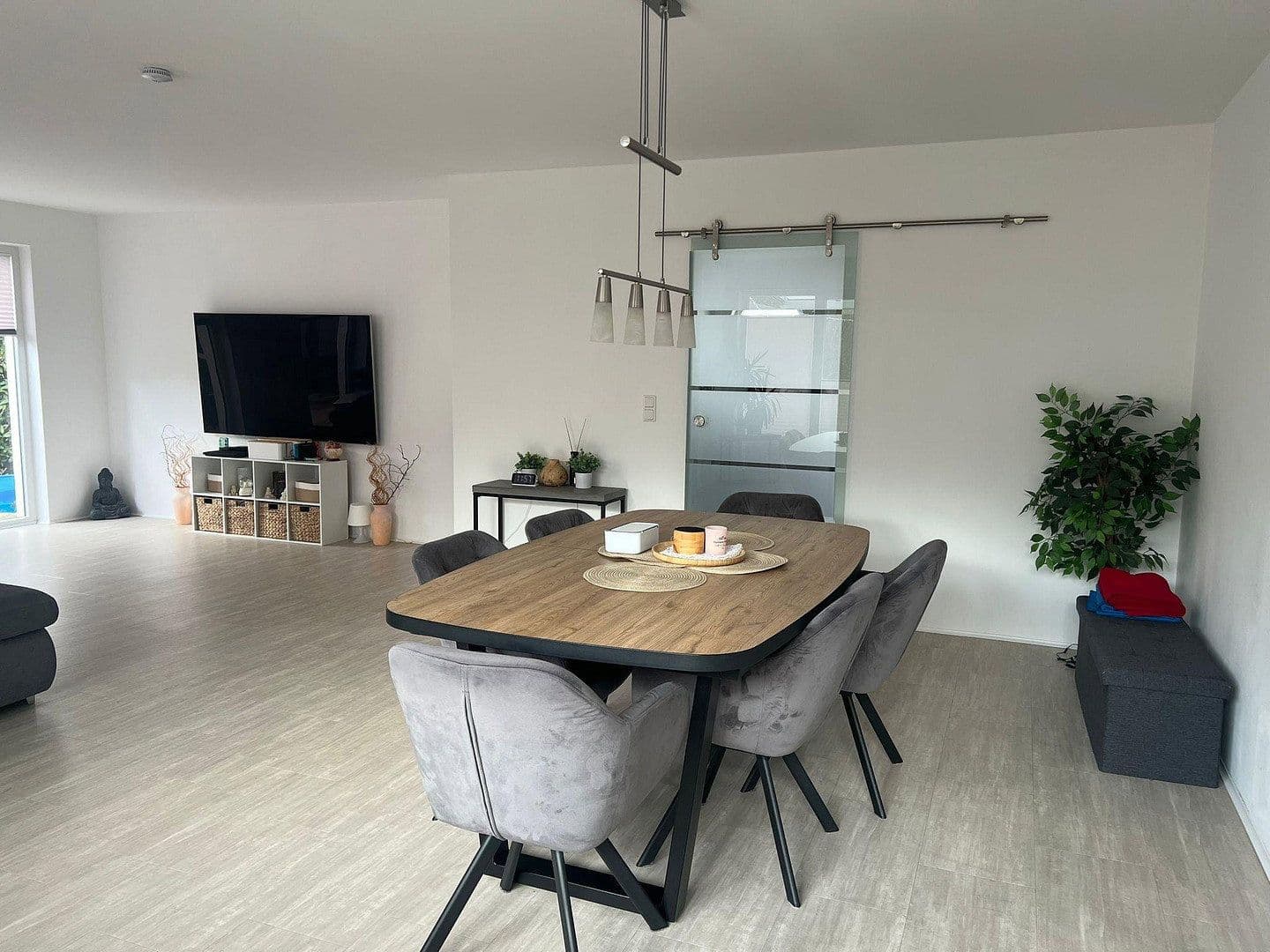 Predaj domu 186 m², pozemek 866 m², Nienburg/Weser, Dolné Sasko Predaj domu 186 m², pozemek 866 m², Nienburg/Weser, Dolné Sasko