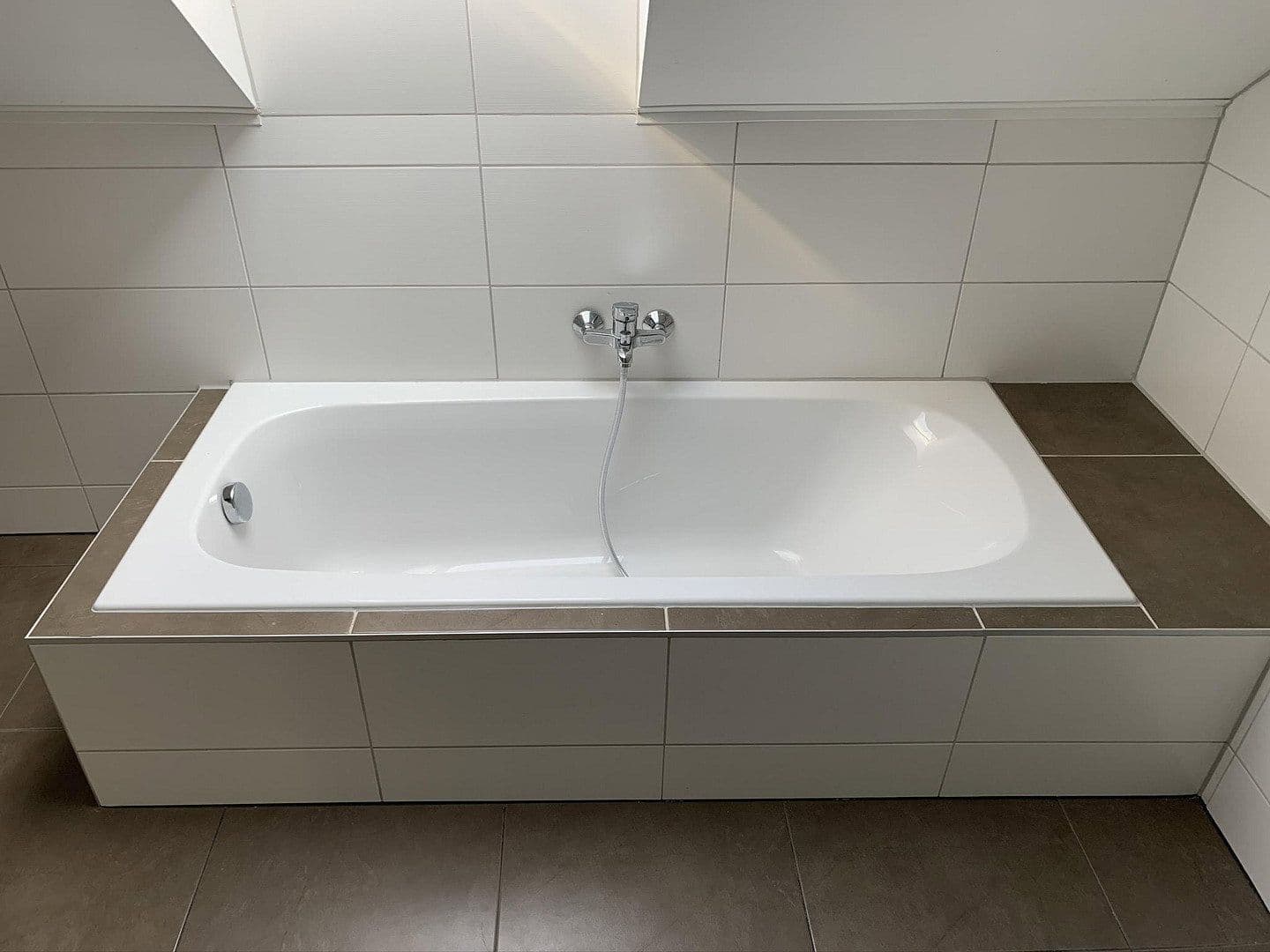 Predaj domu 137 m², pozemek 380 m², Zeltberg 41b, Lüneburg, Dolné Sasko Predaj domu 137 m², pozemek 380 m², Zeltberg 41b, Lüneburg, Dolné Sasko