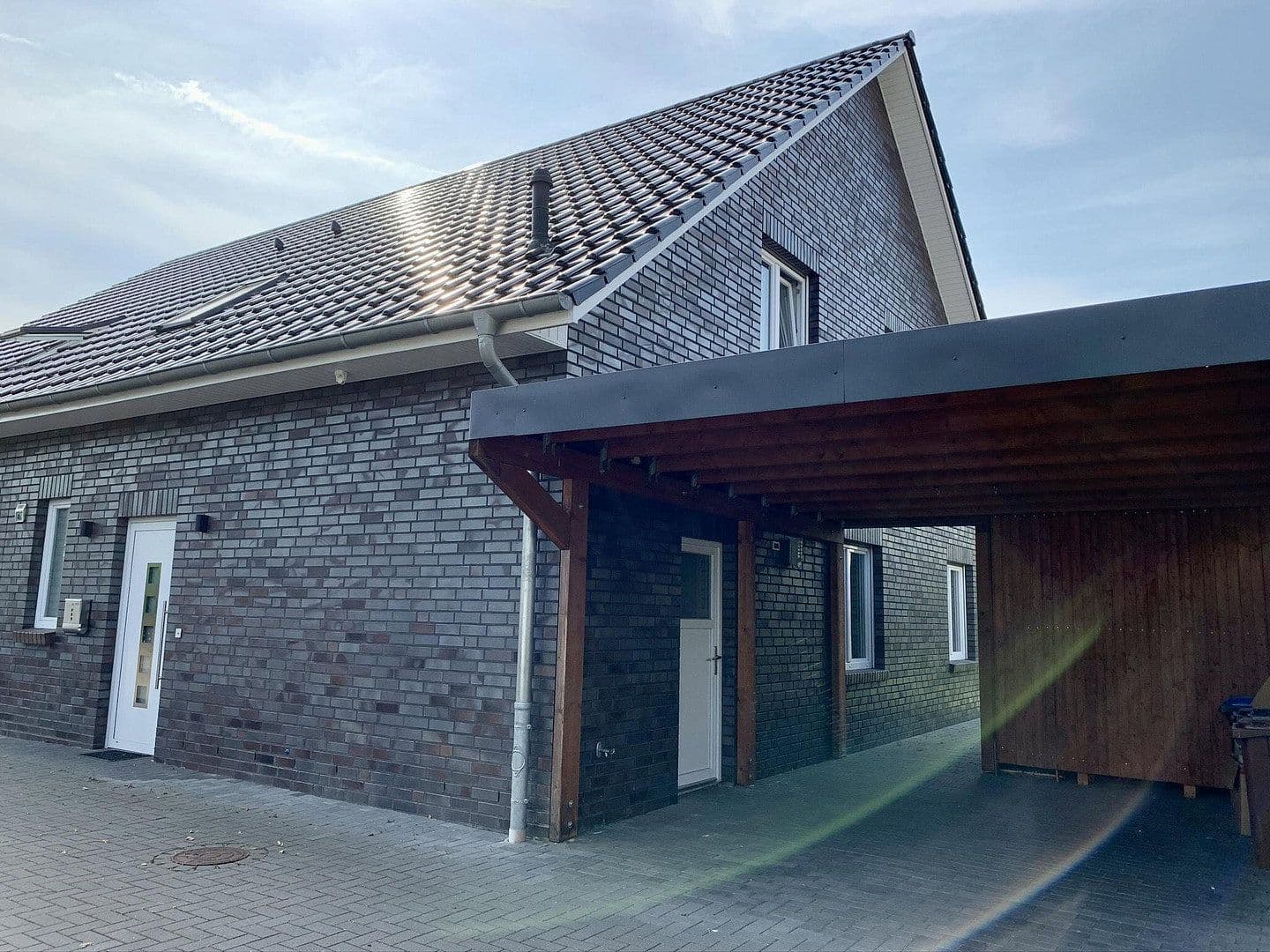 Predaj domu 137 m², pozemek 380 m², Zeltberg 41b, Lüneburg, Dolné Sasko Predaj domu 137 m², pozemek 380 m², Zeltberg 41b, Lüneburg, Dolné Sasko