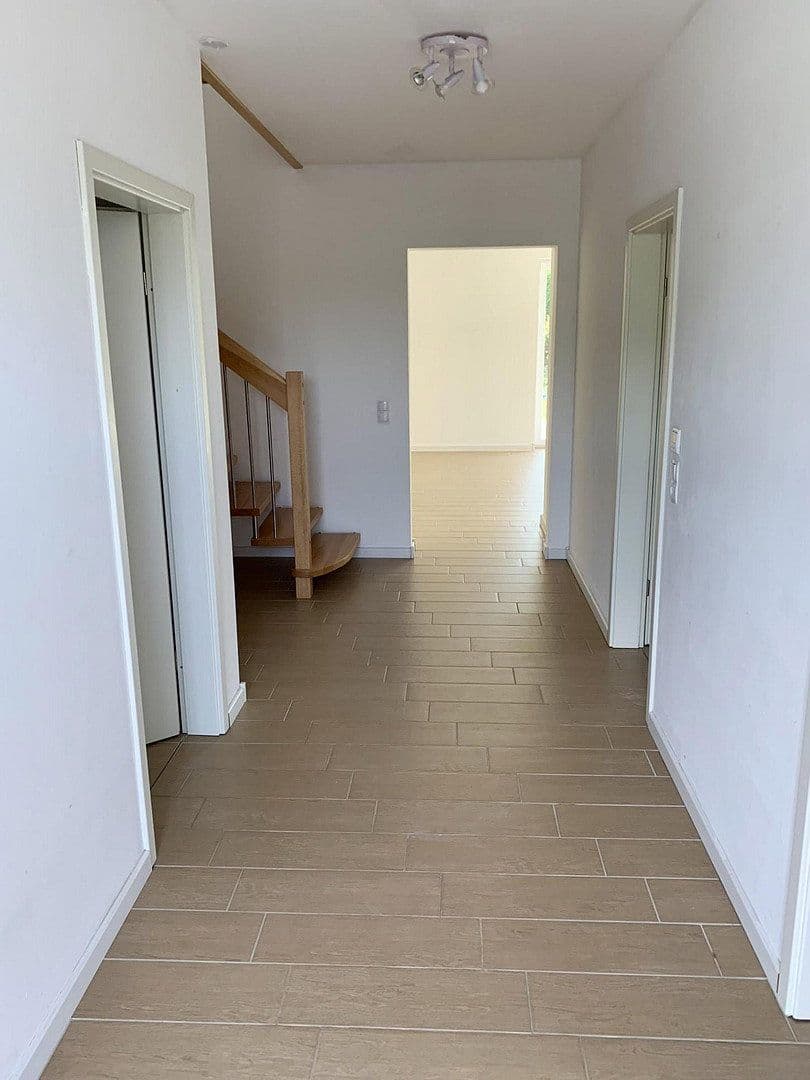 Predaj domu 137 m², pozemek 380 m², Zeltberg 41b, Lüneburg, Dolné Sasko Predaj domu 137 m², pozemek 380 m², Zeltberg 41b, Lüneburg, Dolné Sasko