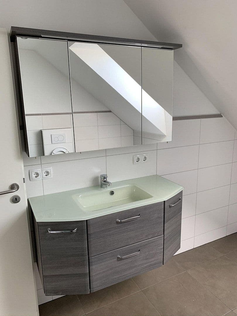 Predaj domu 137 m², pozemek 380 m², Zeltberg 41b, Lüneburg, Dolné Sasko Predaj domu 137 m², pozemek 380 m², Zeltberg 41b, Lüneburg, Dolné Sasko