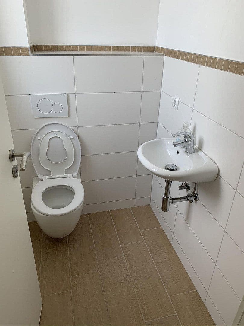 Predaj domu 137 m², pozemek 380 m², Zeltberg 41b, Lüneburg, Dolné Sasko Predaj domu 137 m², pozemek 380 m², Zeltberg 41b, Lüneburg, Dolné Sasko