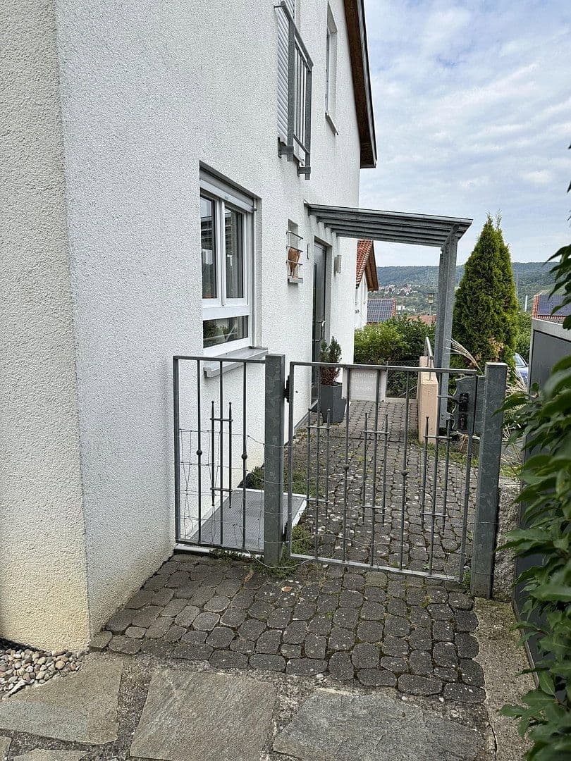 Predaj domu 207 m², pozemek 364 m², Deizisau, Bádensko-Wurttembersko Predaj domu 207 m², pozemek 364 m², Deizisau, Bádensko-Wurttembersko