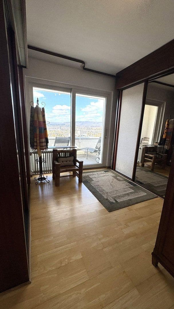 Prenájom bytu 5-izbový 234 m², Bierstädter Höhe 68, Wiesbaden, Hesensko Prenájom bytu 5-izbový 234 m², Bierstädter Höhe 68, Wiesbaden, Hesensko