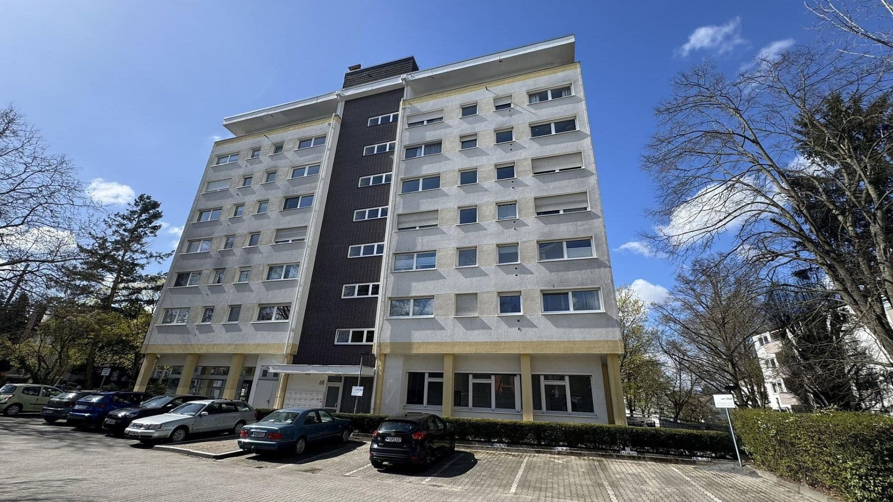 Prenájom bytu 5-izbový 234 m², Bierstädter Höhe 68, Wiesbaden, Hesensko Prenájom bytu 5-izbový 234 m², Bierstädter Höhe 68, Wiesbaden, Hesensko