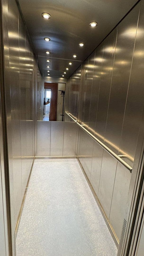 Prenájom bytu 5-izbový 234 m², Bierstädter Höhe 68, Wiesbaden, Hesensko Prenájom bytu 5-izbový 234 m², Bierstädter Höhe 68, Wiesbaden, Hesensko