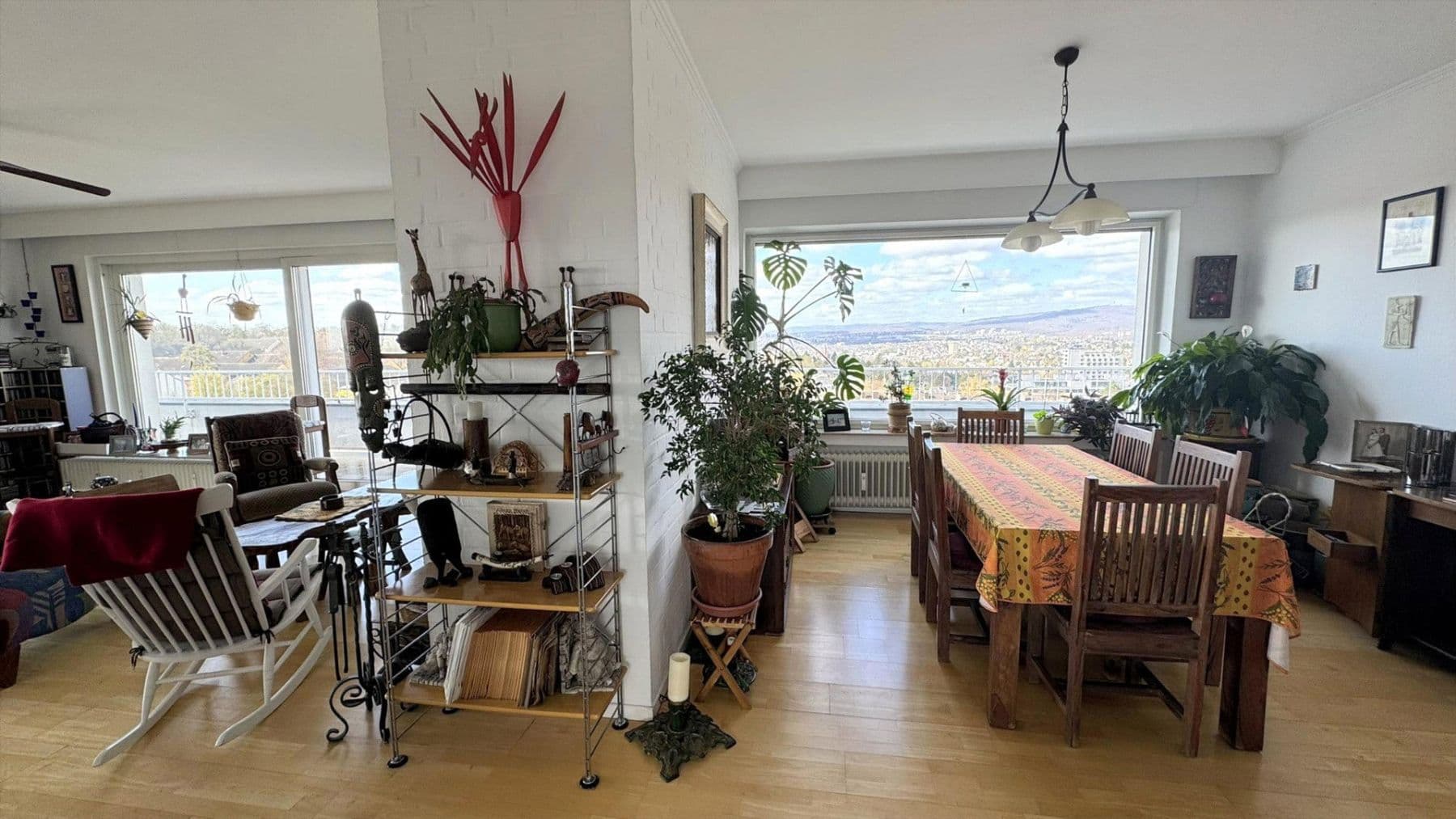 Prenájom bytu 5-izbový 234 m², Bierstädter Höhe 68, Wiesbaden, Hesensko Prenájom bytu 5-izbový 234 m², Bierstädter Höhe 68, Wiesbaden, Hesensko