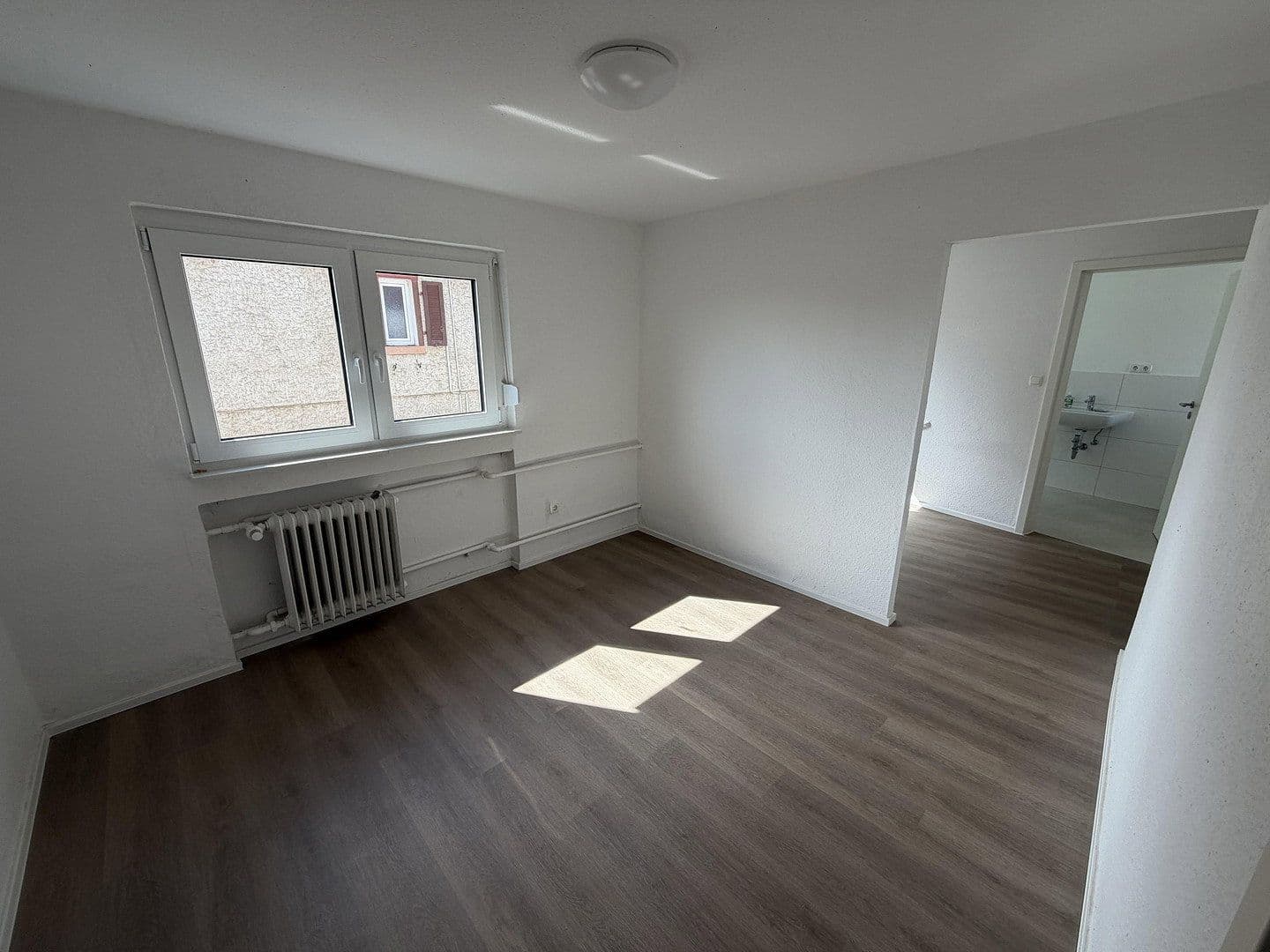 Prenájom domu 110 m², pozemek 236 m², Saalgasse 2, Worms, Porýnie-Falcko Prenájom domu 110 m², pozemek 236 m², Saalgasse 2, Worms, Porýnie-Falcko