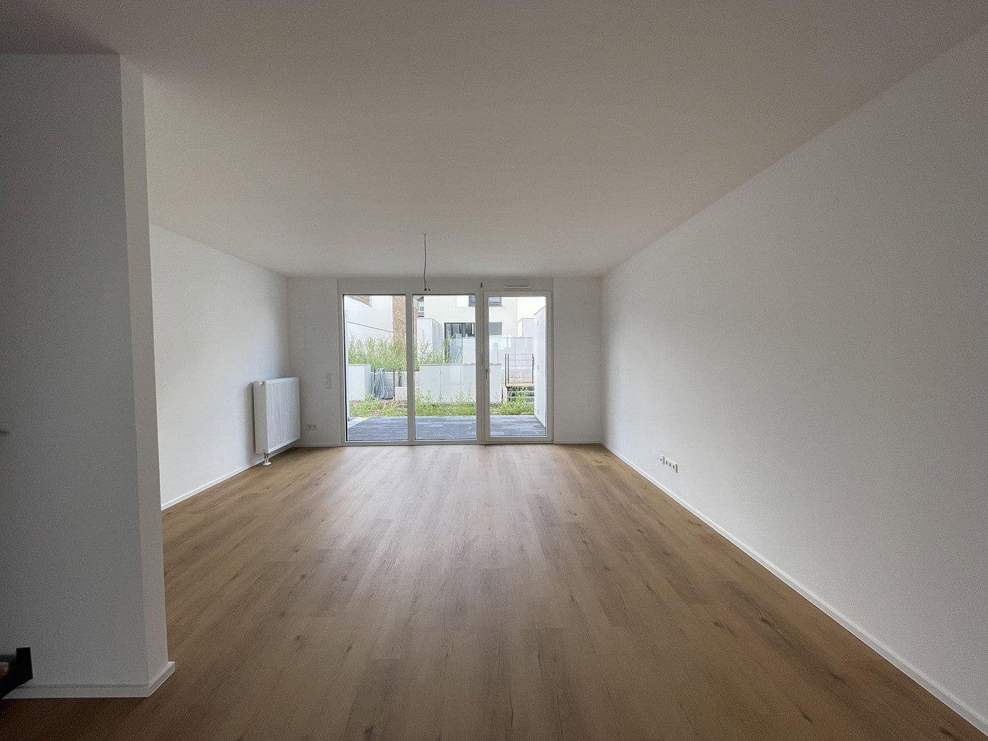 Prenájom domu 145 m², pozemek 100 m², Raiffeisenweg 1c, Kirchheimbolanden, Porýnie-Falcko Prenájom domu 145 m², pozemek 100 m², Raiffeisenweg 1c, Kirchheimbolanden, Porýnie-Falcko