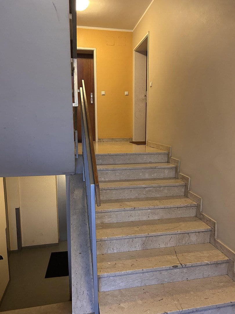 Prenájom bytu 2-izbový 66 m², Theodor-Heuss-Str. 29, Fürstenfeldbrück, Bavorsko Prenájom bytu 2-izbový 66 m², Theodor-Heuss-Str. 29, Fürstenfeldbrück, Bavorsko