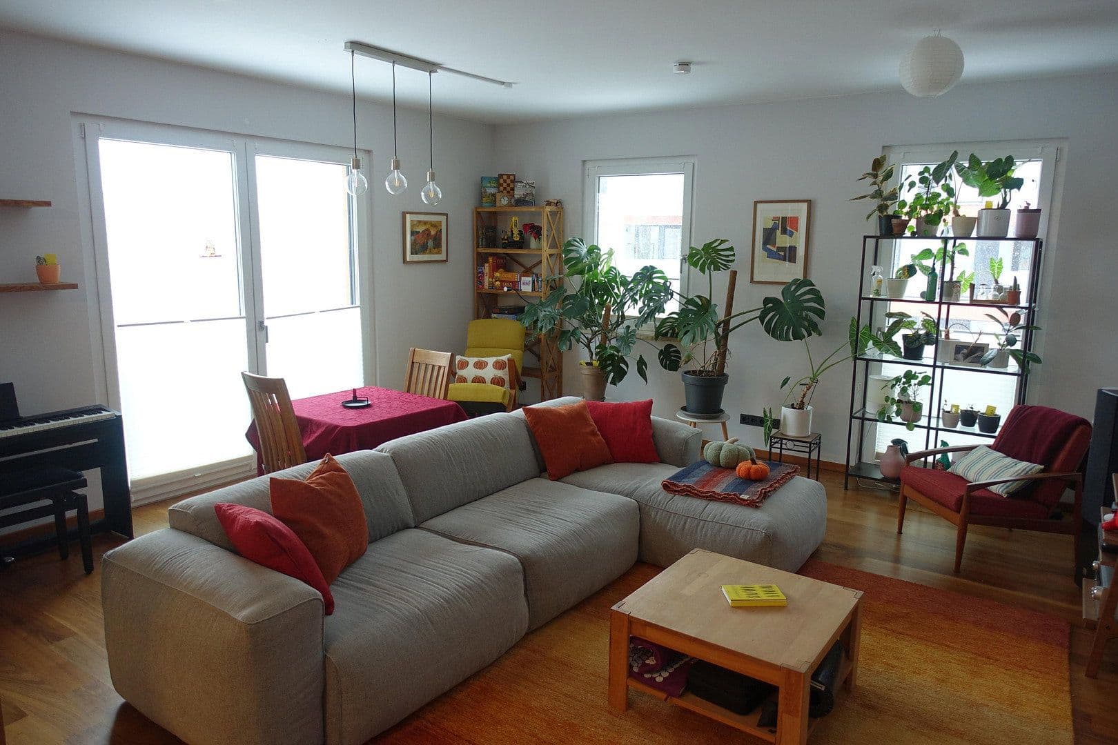 Predaj bytu 3-izbový 95 m², Berlin, Berlín Predaj bytu 3-izbový 95 m², Berlin, Berlín