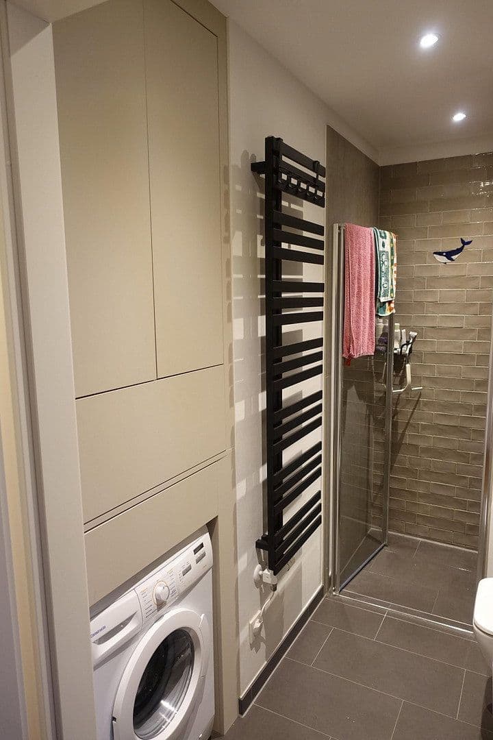 Predaj bytu 3-izbový 95 m², Berlin, Berlín Predaj bytu 3-izbový 95 m², Berlin, Berlín