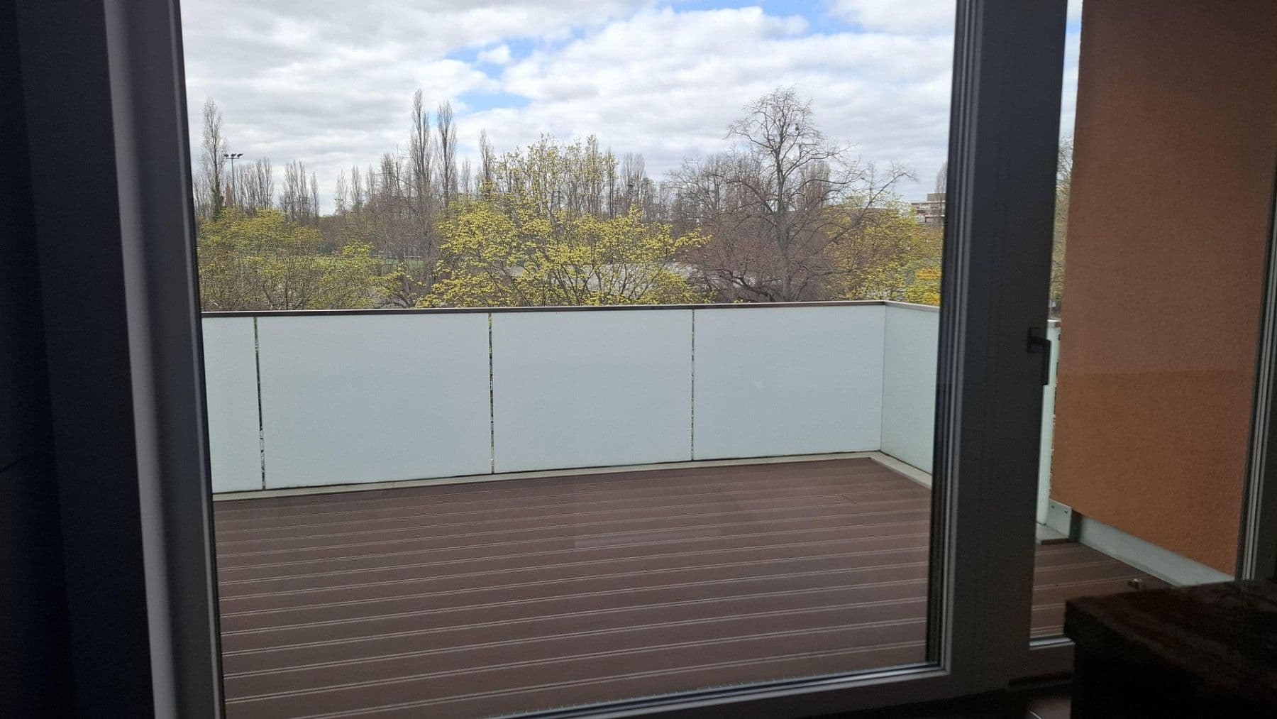 Predaj bytu 3-izbový 95 m², Berlin, Berlín Predaj bytu 3-izbový 95 m², Berlin, Berlín