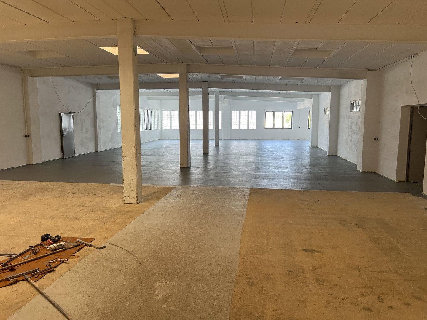 Predaj nebytového priestoru 6.250 m², Schützenstr. 3, Weidhausen b.Coburg, Bavorsko Predaj nebytového priestoru 6.250 m², Schützenstr. 3, Weidhausen b.Coburg, Bavorsko