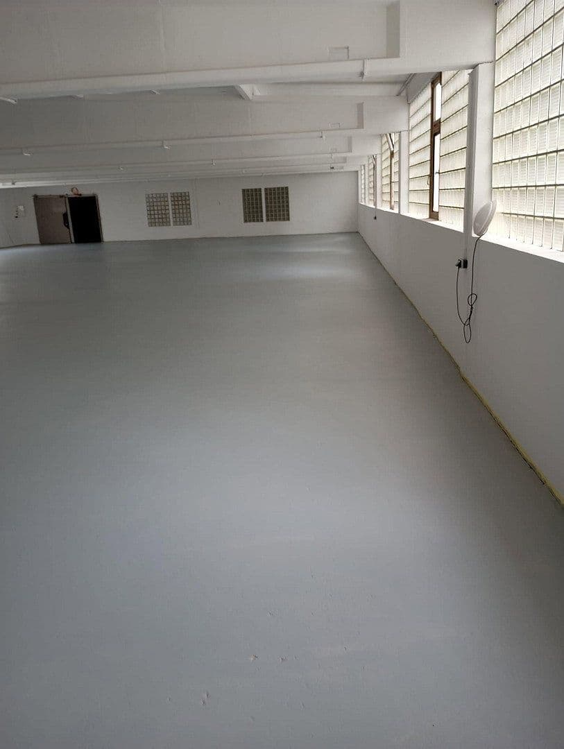 Predaj nebytového priestoru 6.250 m², Schützenstr. 3, Weidhausen b.Coburg, Bavorsko Predaj nebytového priestoru 6.250 m², Schützenstr. 3, Weidhausen b.Coburg, Bavorsko