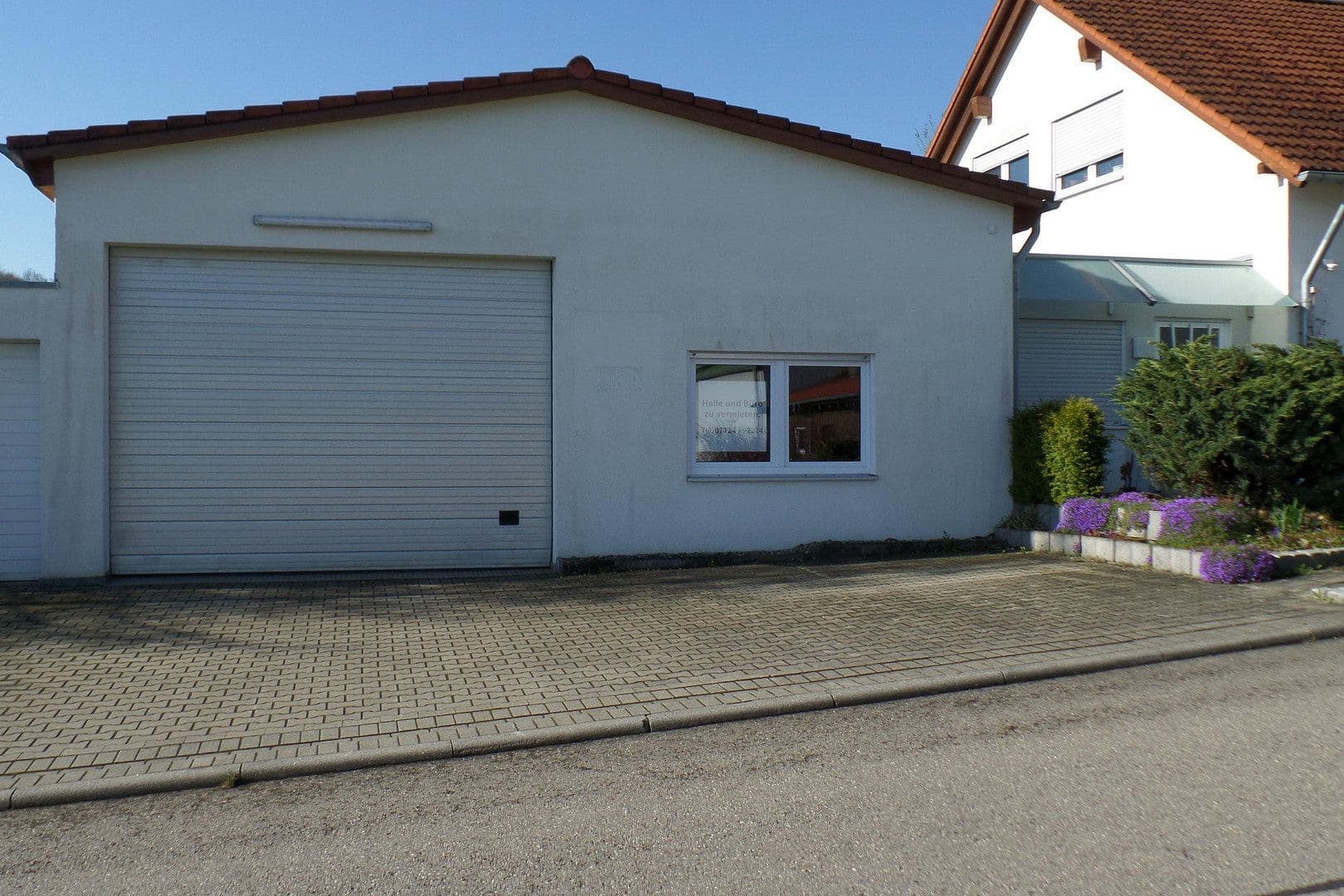 Prenájom nebytového priestoru 180 m², Dieselstrasse 12, Trochtelfingen, Bádensko-Wurttembersko Prenájom nebytového priestoru 180 m², Dieselstrasse 12, Trochtelfingen, Bádensko-Wurttembersko